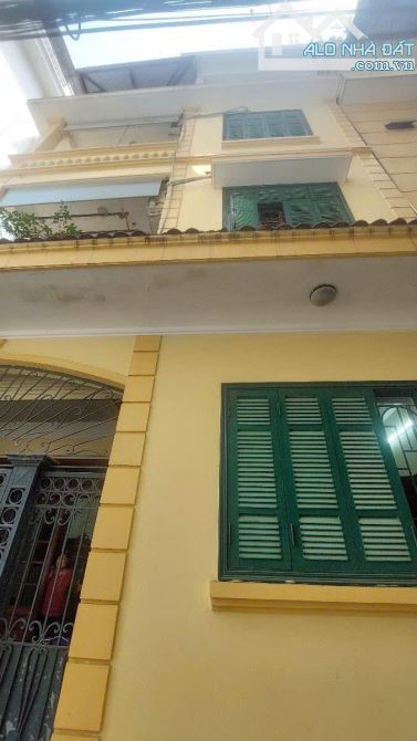 CỰC HIẾM 1 căn duy nhất, trung tâm Cầu Giấy, 48m2 4T MT7,1m cách Hoàng Quốc Việt 1 nhà - 2