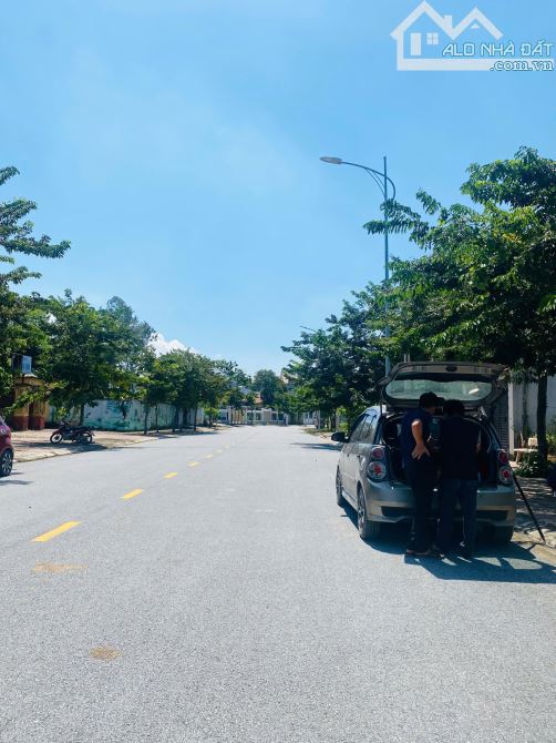 Bán lô đất khu bộ chỉ huy quân sự Tỉnh, Đồng Tâm, Vĩnh Yên. DT 100m2 - 2