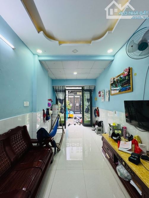 Bán nhà 4 tầng đẹp 24m² (3x8), hẻm xe tải Lê Đình Cẩn, gần Khu Tên Lửa, chỉ hơn 3 tỷ - 2