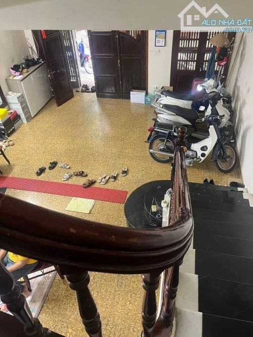 Nhà Phạm Tuấn Tài, Cầu Giấy 70m2 -5 Tầng - Mt6m - Ô tô tránh vỉa hè - Giá 26.5 Tỷ - 2