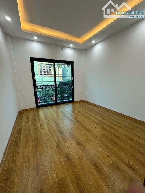 NHÀ 4 T – 39M² – Ô TÔ ĐỖ CỬA – GẦN KĐT HINODE – KIM CHUNG –  GIÁ 4,7 TỶ - 2