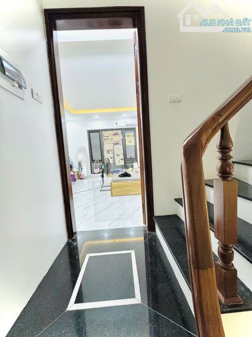 Nhà đẹp dân xây ở ngay Đại Từ Linh Đàm gần hồ gần phố tặng full nội thất chỉ 7.5 tỷ - 2