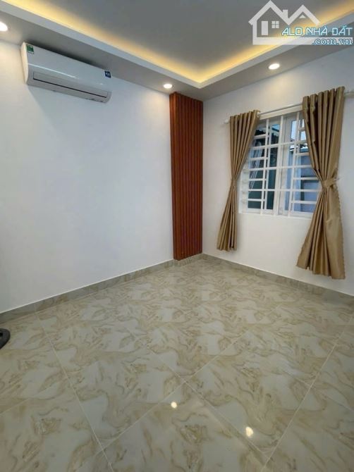 🎉🏡🏡 NHÀ ĐẸP 40M2 - 5❌8M - 2TẦNG - SHR - KDC HH - CHỈ 3.25TỶ 🌆👀 - 2