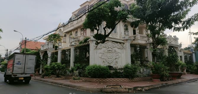 BÁN NHÀ MẶT TIỀN TÊN LỬA 90M2 5 TẦNG MỚI TINH GIÁ HƠN 12 TỶ - 2