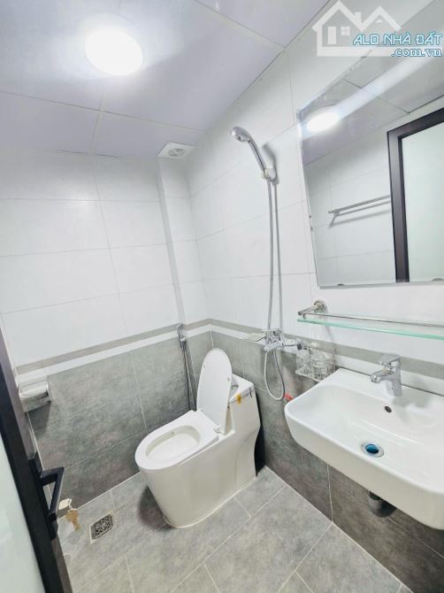 ĐƯỜNG LÁNG-70Mx7TẦNG THANG MÁY-MT4.2M-TOÀ CĂN HỒ 18PHÒNG ĐẸP-THOÁNG-FULL NT-PCCC-24TỶ - 2