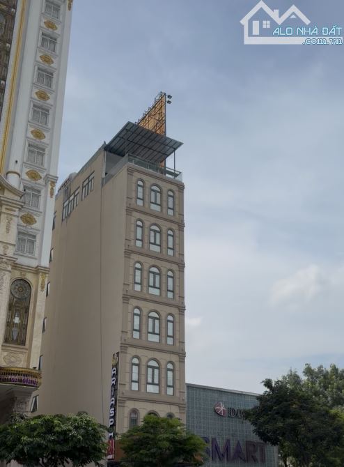 Mặt tiền hiếm 310 m2 Nguyễn Văn Linh sát cầu Rồng - gọi Huy Phan - 2