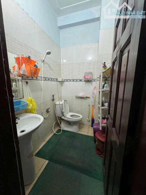 Bán nhà HXH Đồng Đen Tân Bình, ~40m2 4 tầng 4PN giá nhỉnh 6 tỷ - 2