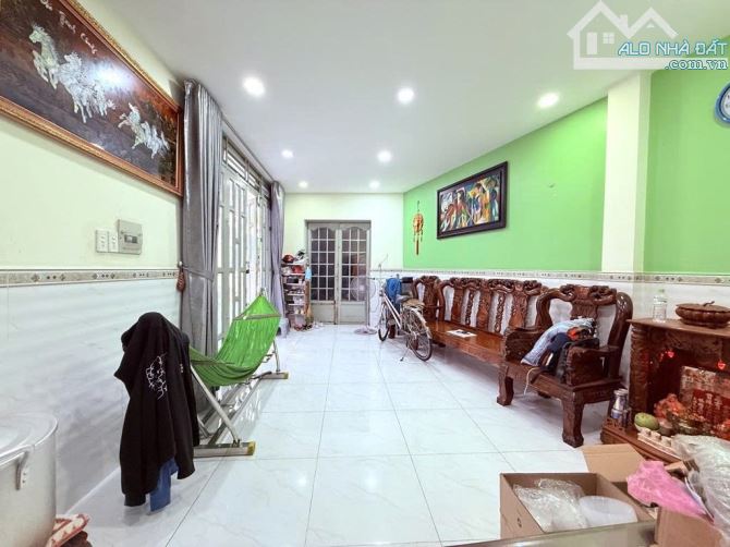 💖 Nhà 2 tầng đường TÔ KÝ, phường ĐÔNG HƯNG THUẬN, Q12, dt 62m2 (18mx6m), Hẻm Ôtô 💰 4,6Tỷ - 2