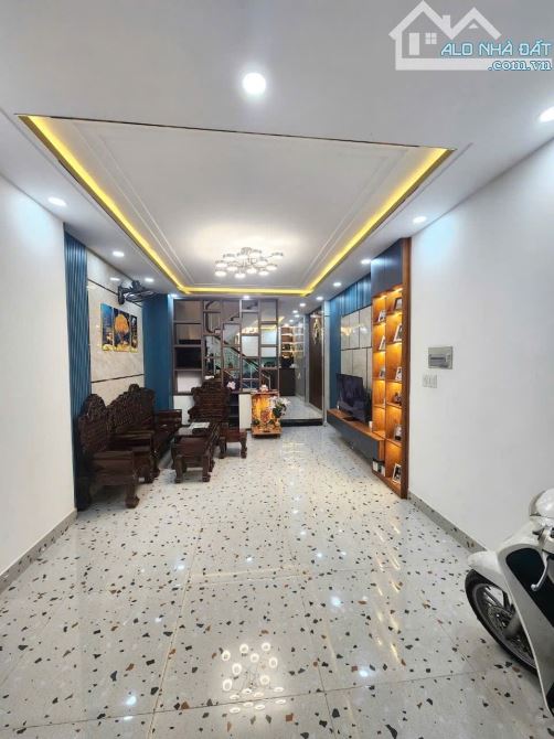 Bán nhà hẻm xe tải thông Nguyễn Văn Khối (4x17.5m) - Nhà mới 3 tầng thuận tiện ở và kdoanh - 2