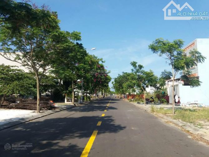 THANH LÝ LÔ ĐẤT DT 6x18-MẶT TIỀN 16M-CÁCH SÂN BAY LONG THÀNH CHỈ 5KM-GIÁ 900TR-SỔ SẴN - 2