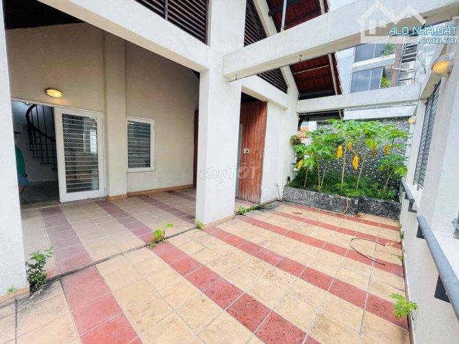 Biệt thự quận 3 giá thuê 98 triệu 2 Cao Thắng DT 13x18m trệt 2 lầu - 2