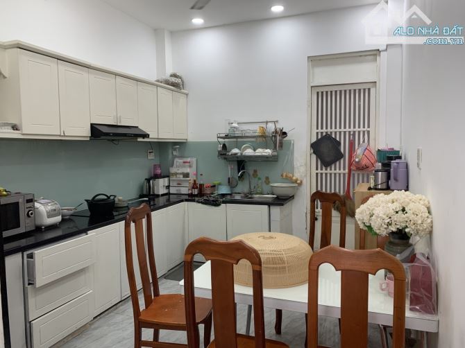 🏦SIÊU NGON - NHÀ HXH THÔNG - DƯƠNG BÁ TRẠC - QUẬN 8 - NGAY CẦU NGUYỄN VĂN CỪ - 2