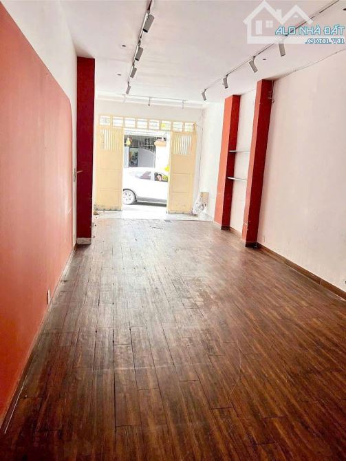 Nhà 3 Lầu (3PN, 3WC), 5x10m, 670/2A Lê Hồng Phong Q10 (gần góc 3/2) - 2