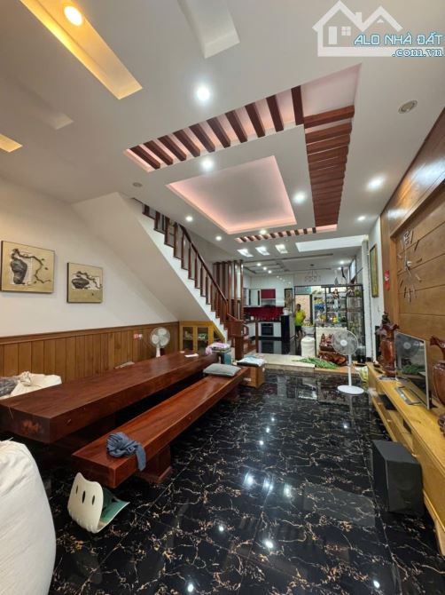 BÁN NHÀ 03 TẦNG MỚI ĐẸP KHU ĐÔ THỊ PHƯỚC LONG A , P NAM NHA TRANG GIÁ 7,8 TỶ - 2