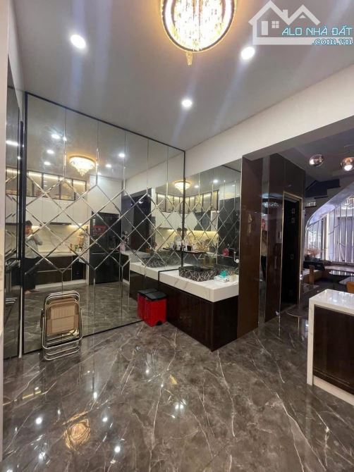 Giảm 600tr cần bán gấp 🎆Nhà Mặt tiền nội bộ đường Độc Lập 60m2 nhỉnh 9Tỷ - 2