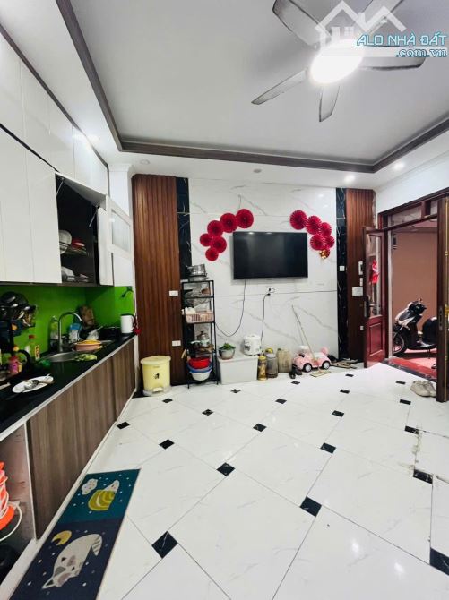 Bùi Xương Trạch – 43m² – 5T – MT 4.6m – Giá 7.3 Tỷ - 2