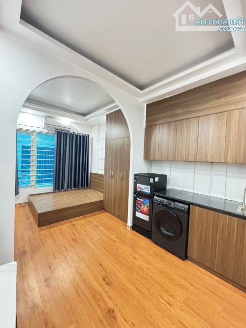 BÁN NHÀ PHẠM VĂN ĐỒNG–NGÕ NÔNG PHỐ VIP–33m2- 4 PHÒNG KHÉP KÍN–GIÁ 8.7 - 2