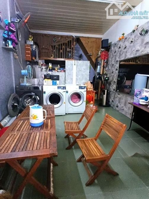 BÁN NHÀ NGUYỄN TRÃI,2 TẦNG, 50M2, GIÁ 8,1 TỶ - 2