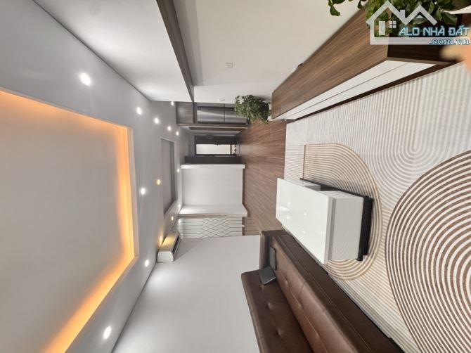 CĂN HỘ 108M² – NGOẠI GIAO ĐOÀN – 3PN VIEW ĐẸP - NHỈNH 12 TỶ - 2