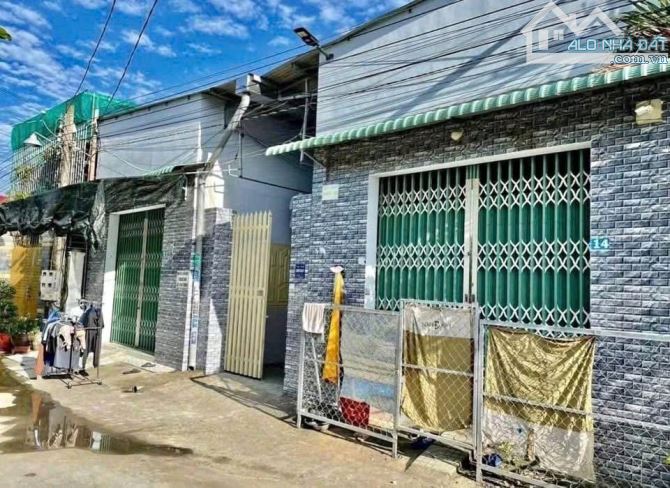 BĐS có dòng tiền sẳn nè A/C ơii, dãy trọ 2 kitot, 8 phòng trọ ngay tại Trảng Bàng-TN. DT 3 - 2