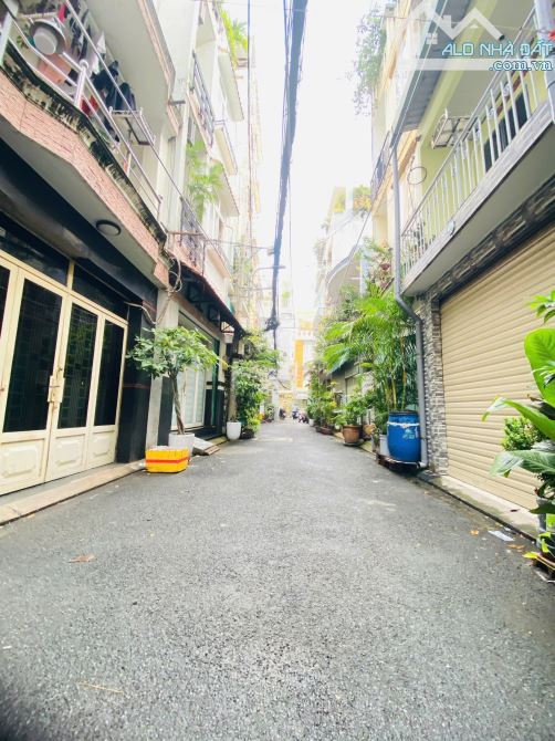 Bán toà nhà CHDV ngay Phan xích Long ,p2 ,Quận Phú nhuận .DT:63m2 .5 tầng .12.6 tỷ - 2