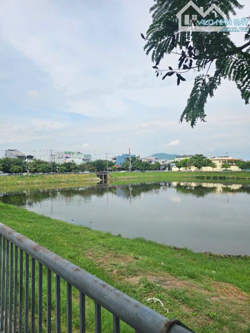SIÊU HOT, NHÀ 4 TẦNG ĐẸP LUNG LINH-MẶT TIỂN VIEW HỒ CỰC MÁT- ĐÀ NẴNG-GIÁ NHỈNH 10TỶ - 2