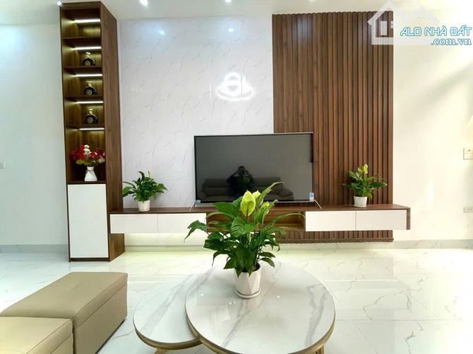 Bán nhà Trung Phụng, Xã Đàn – 41m² – ngõ thông – tặng full nội thất – Giá chào 12 tỷ! - 2