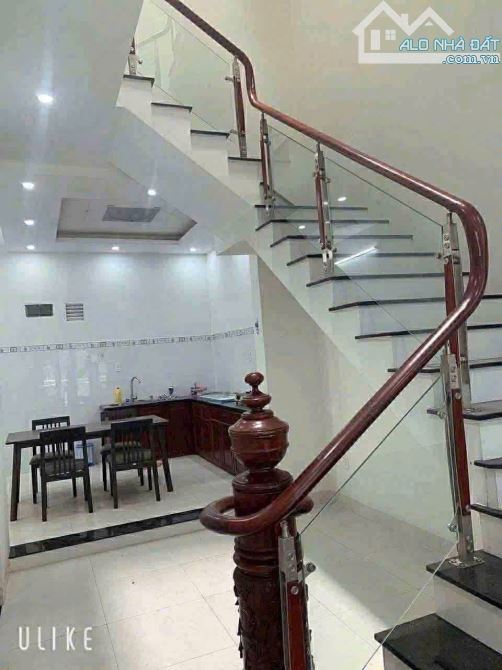 🏡 Cho thuê nhà 1 trệt 2 lầu – Đường 30/4, P.11 – 90m² – 3PN – Giá chỉ 7 triệu/tháng - 2