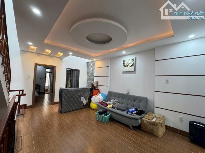 BÁN CĂN NHÀ ĐẸP 3 TẦNG, KĐT PHƯỚC LONG A, 96,9M2 CÓ SỔ HỒNG, GIÁ 7,8 TỶ. CN26.9 - 2