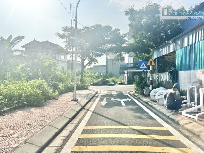 Bán đất 100m2 tại chung cư Lương Quán, Nam Sơn, An Dương giá 2,5 tỷ - 2