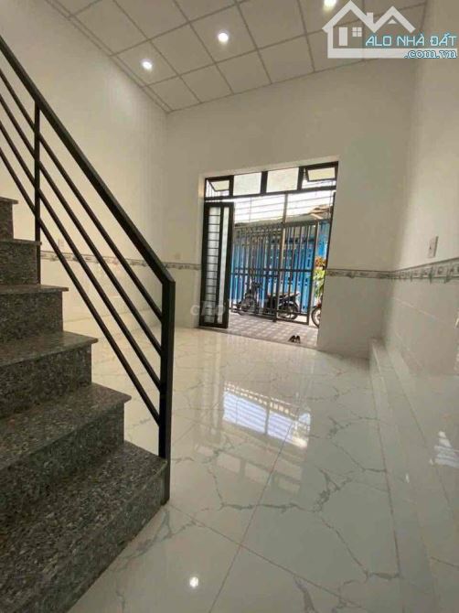 CÔ BẢY CẦN BÁN GẤP NHÀ Ở PHẠM THẾ HIỂN QUẬN 8 1T1L - 2