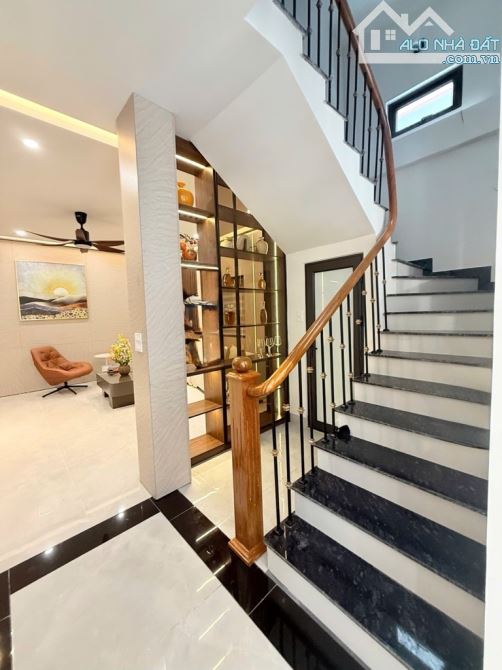 💼 Một tài sản xứng tầm DN thành đạt! HOA HẬU GIẢI PHÓNG – LÔ GÓC– THANG MÁY-NT5*-75M22Ty - 2