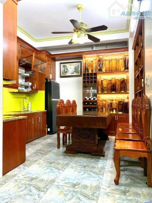 HOÀNG VĂN THÁI PHÂN LÔ VIP,Ô TÔ TRÁNH,NHÀ CỰC ĐẸP,XÂY TÂM HUYẾT,ĐỂ LẠI TOÀN BỘ NỘI THẤT. - 2