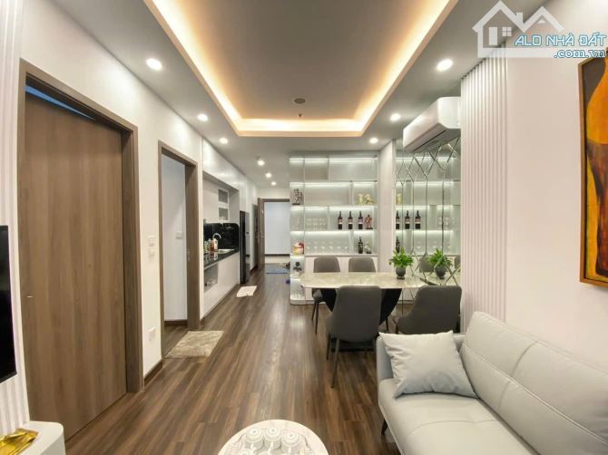 Chuyển nhượng căn 2 ngủ Full đồ tầng đẹp giá 2,1 tỷ. Hoàng Huy Commerce Võ Nguyên Giáp - 2