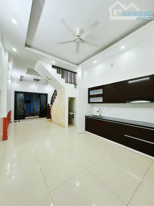 💥 PHÂN LÔ QUÂN ĐỘI🏡NGÕ 59 NGUYỄN NGỌC NẠI-THANH XUÂN🌹 Ô TỖ ĐỖ CỬA - 2