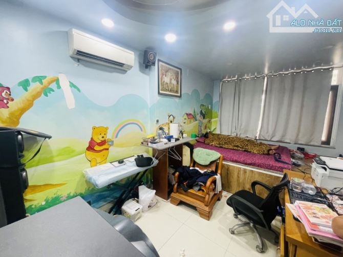 Bán nhà hẻm xe hơi , diện tích lớn Quận Bình Thạnh TPHCM, gần khu D5, giá tốt - 2