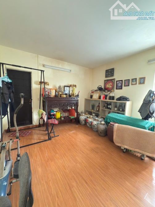 Bán nhà Khương Trung 40m² - vị trí trung tâm ngõ thông thoáng - 8.4 tỷ - 2