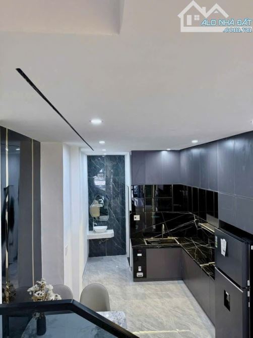 🚀 BÁN NHÀ MẶT TIỀN HUỲNH NGỌC HUỆ – 101M² – 3 TẦNG – 14,9 TỶ 🚀 - 2