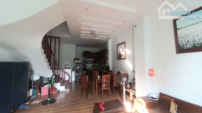 BÁN SIÊU PHẨM NHÀ 5 TẦNG LA KHÊ HÀ ĐÔNG_PHÂN LÔ VỈA HÈ THOÁNG TRƯỚC SAU_TẶNG FULL NỘI THẤT - 2