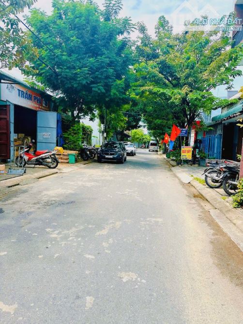 SẬP HẦM LÔ ĐẤT NGAY ĐẠI HỌC DUY TÂN - 115M2 NGANG 5M HƯỚNG ĐÔNG NAM - GIÁ CHỈ 4 TỶ TL - 2