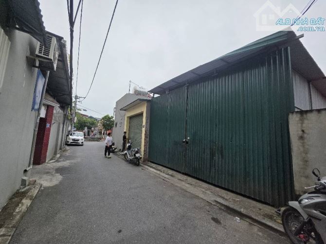 Bán 100m2 đất Phú Thị - Gia Lâm, tặng nhà xưởng đang cho thuê sẵn dòng tiền - 2