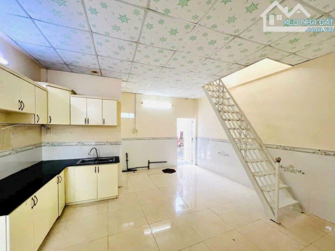 49. Nhà 5,5 triệu gần chợ An Cư - 2