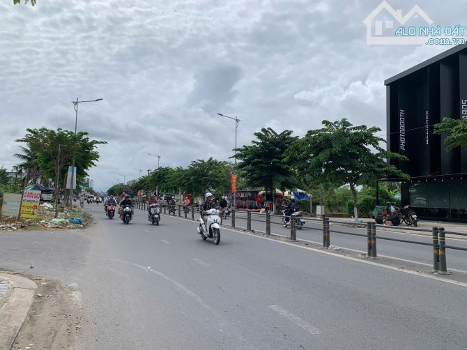 Cặp nền góc mặt tiền Trần Hoàng Na đoạn KDC 91B, Ninh Kiều, Cần Thơ - 2