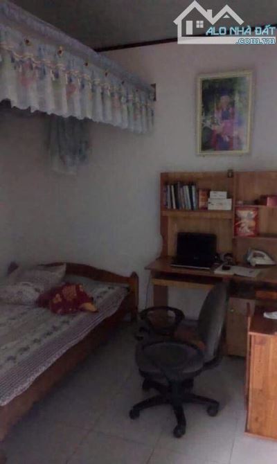 BÁN NHÀ KIỆT TÔN ĐẢN GẦN LÊ TRỌNG TẤN, - 2