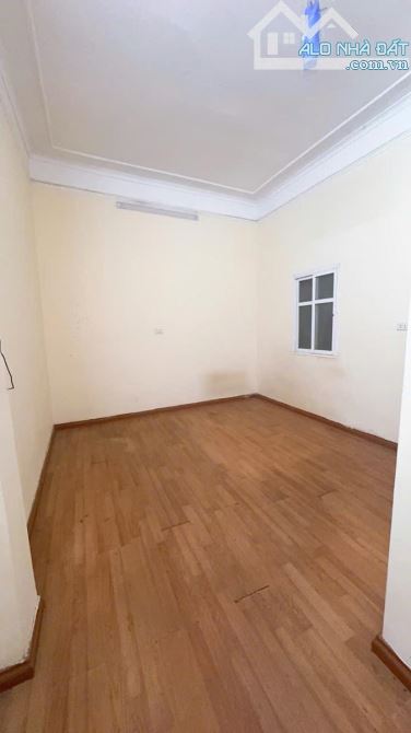 Bán nhà phố Xã Đàn, 23m2, 5 tầng, sát ngõ ô tô đỗ giá 5.1tỷ - 2