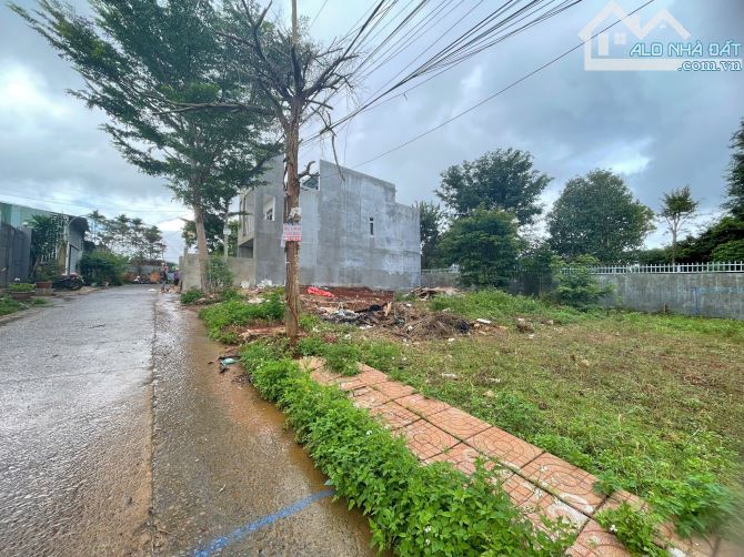 ĐẤT HẺM 92 NGUYỄN XUÂN NGUYÊN – P. TÂN AN, TP. BUÔN MA THUỘT  - Diện tích: 5m x 22,5 - 2
