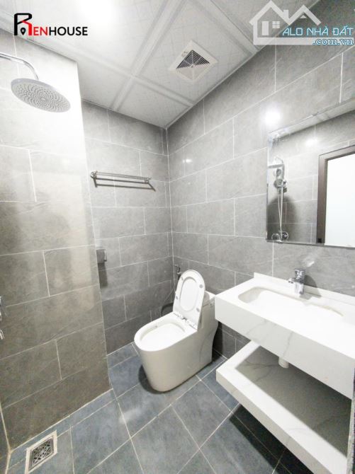 NHÀ TRUNG TÂM CẦU GIẤY – NGÕ RỘNG THOÁNG – 6 TẦNG – 50M² – DOANH THU 50TR/THÁNG – GIÁ 12,9 - 2