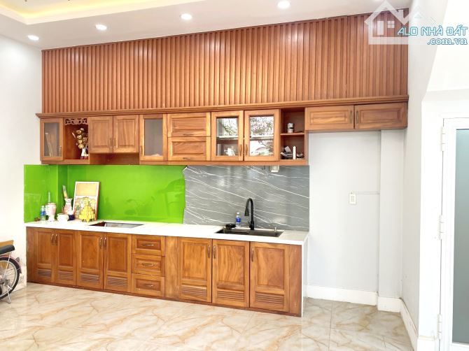 BIỆT THỰ MINI 3 TẦNG - GẦN NGÃ 4 BÌNH THÁI - TRƯỜNG THỌ, THỦ ĐỨC - 2