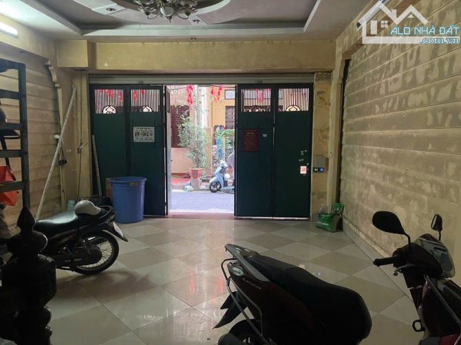 Cho thuê nhà ô tô, kd, vp Phan Văn Trường, Cầu Giấy, 56m2, 5 tầng, 6 ngủ, 25tr - 2
