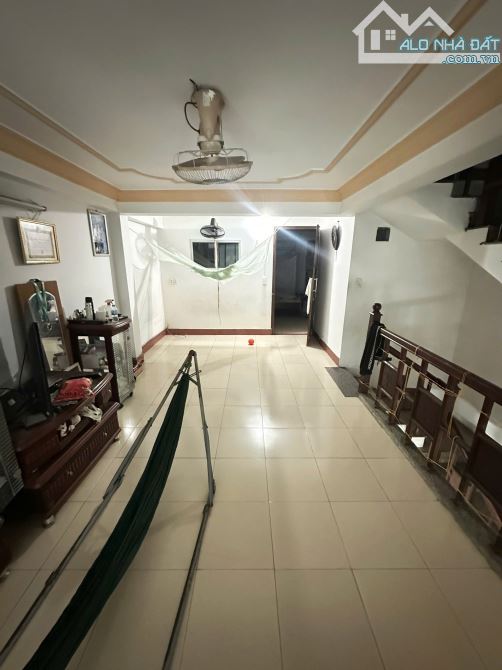 BÁN NHÀ MT KINH DOANH ĐƯỜNG 34m SÁT ĐH_102 m2_CHỈ 8,4 TỶ BÁCH KHOA_ - 2